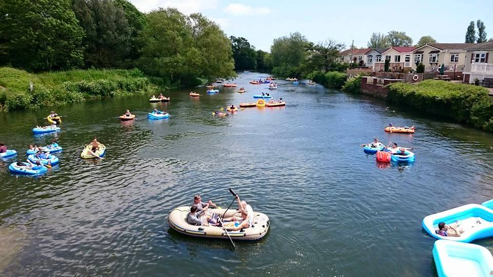 Crowd on water